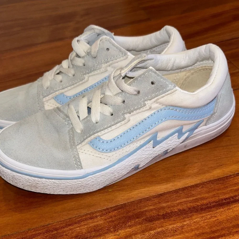 Vans Stylish Kids Sneakers in Light Blue and White size 2.5